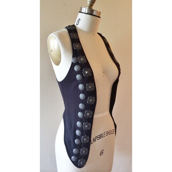 LA ROK Cotton Racerback Vest with Silver Details!