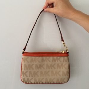 Michael Kors Wristlet