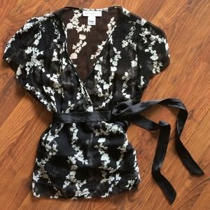 BUNDLE SALE WHBM Wrap V-Neck Top