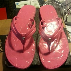 Coach Pink Flip flops-GUC-size 8**hold*