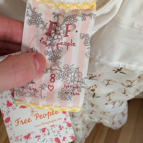 Free People Top - Picture 2 of 3