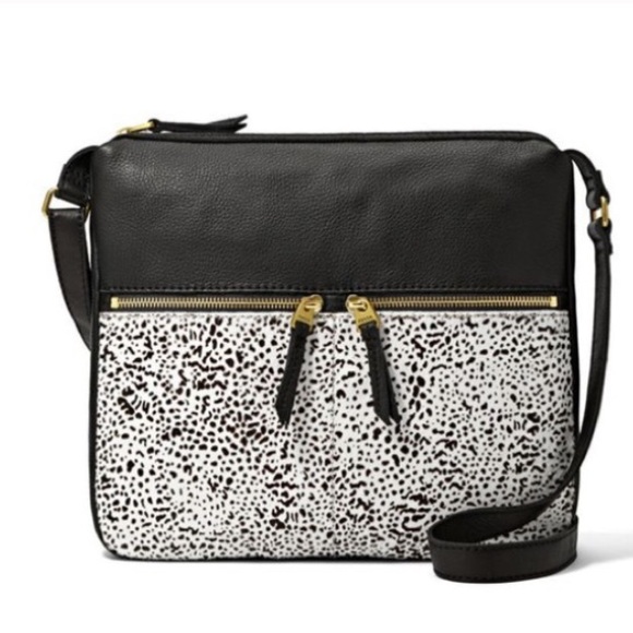 Fossil Handbags - Fossil Crossbody Handbag!! ❤️