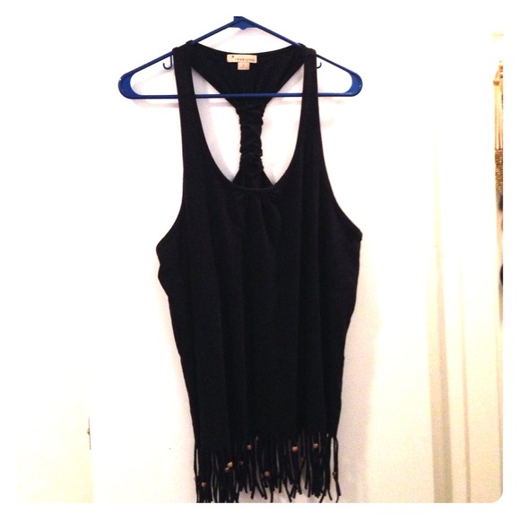 Black fringe tank