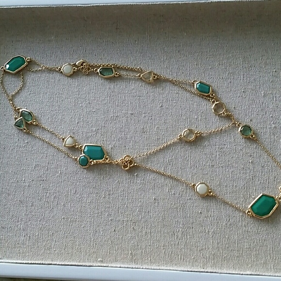 Stella and Dot green Pippa Necklace