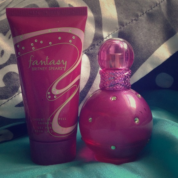 Fantasy Britney Spears Perfume /Shower Gel