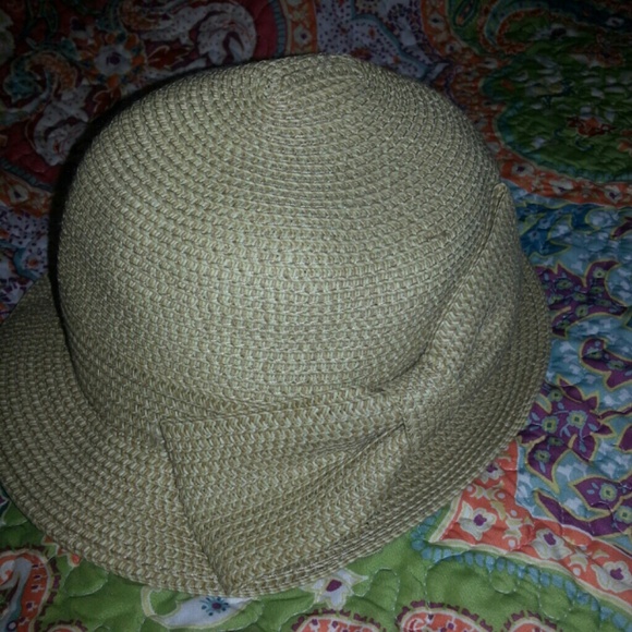 Hat - Picture 2 of 3