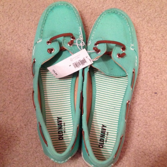 Old navy shoes