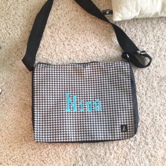Cross body bags
