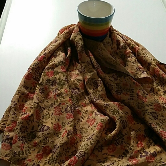 Scarf - Picture 3 of 4