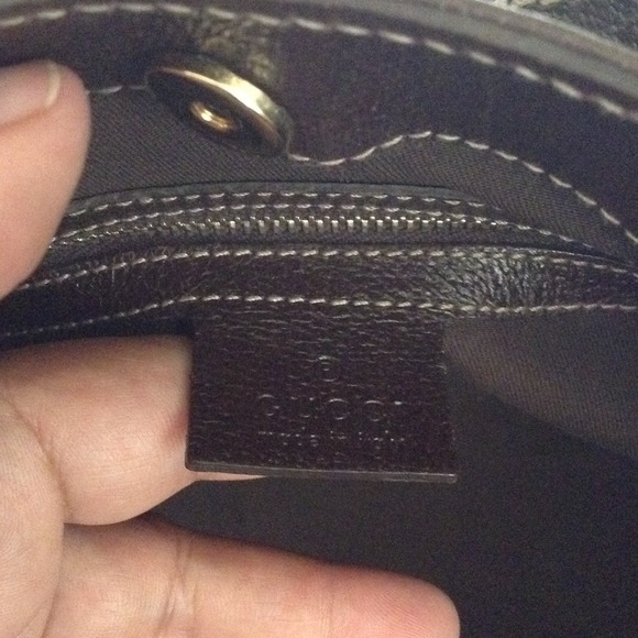 Authentic Gucci handbag. Pristine condition - Picture 3 of 4