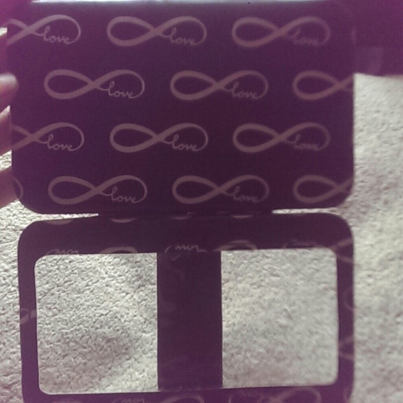 Phone/Wallet - Picture 4 of 4