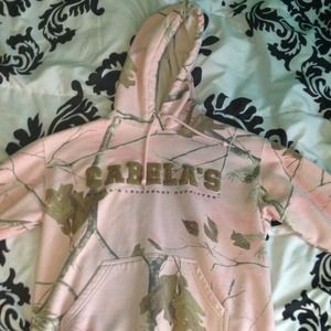Sweatshirt from cabelas!💫
