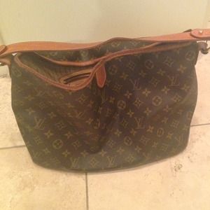 Louis Vuitton delightful PM
