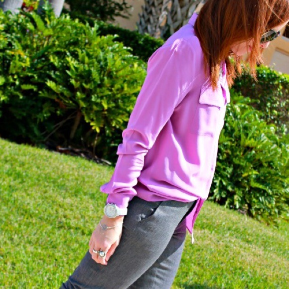 Pretty purple SILK blouse, size small - Picture 3 of 3