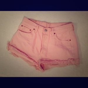 High wasted pink Levi's