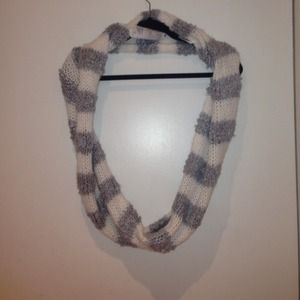 Abercrombie infinity scarf
