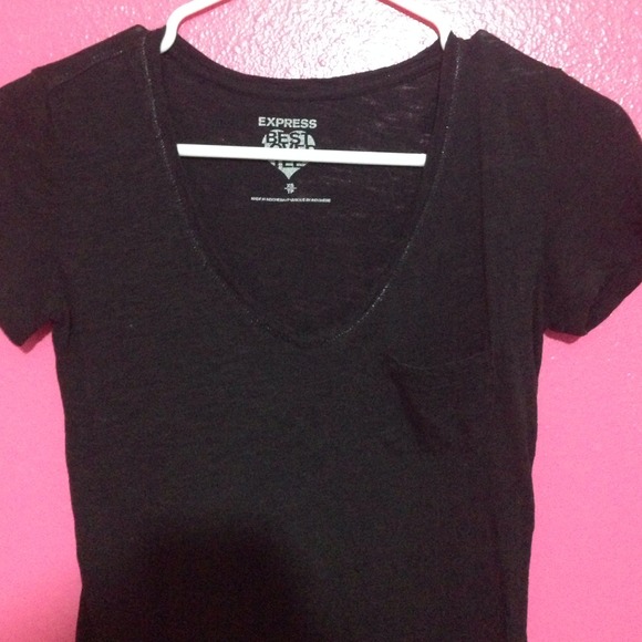 Black top - Picture 2 of 2