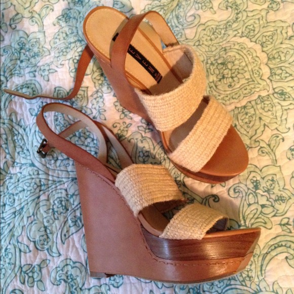 Steven by Steve Madden wedges