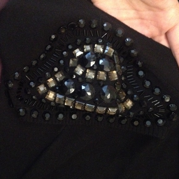 Stunning black dress with beaded shoulders - Picture 3 of 4