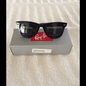 Ladies sunglasses