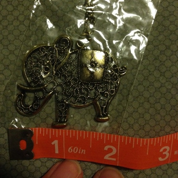 🐘Elephant Necklace❌SOLD❌ - Picture 2 of 3