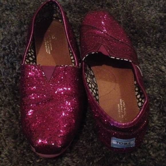 PURPLE sparkly Toms