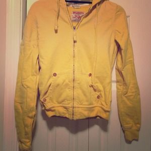 TRUE RELIGION ZIP UP!