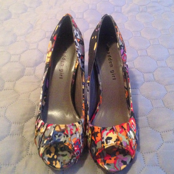 Floral Madden Girl Heels!