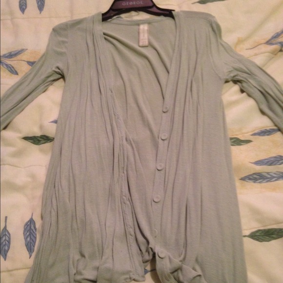❌SOLD❌Woman's cardigan