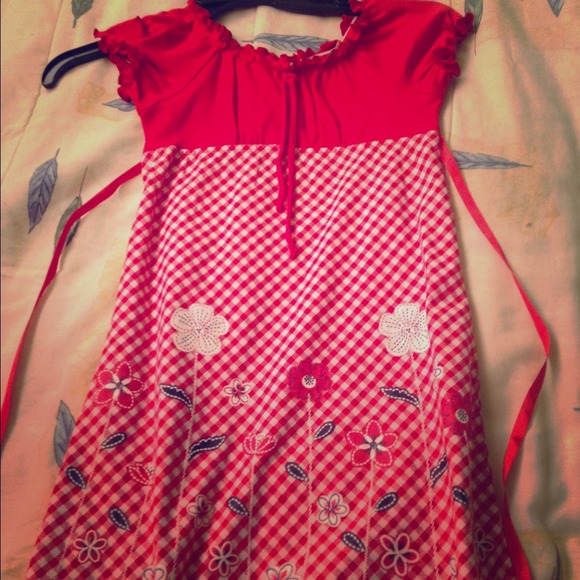 ❌SOLD❌Small girls dress