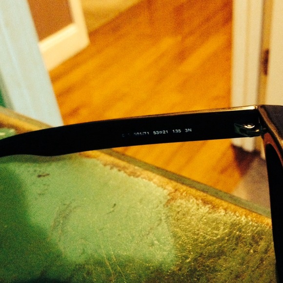 AUTHENTIC~ TORY BURCH SUNGLASSES ~ A FEW SCRATCHES - Picture 4 of 4