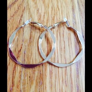 Large gold tone hoops