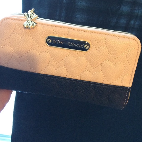 Betsy Johnson Ziparound Wallet