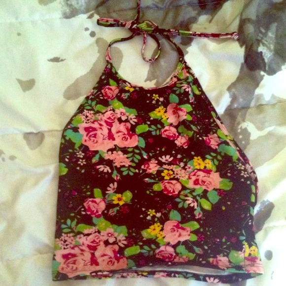 Urban Outfitter Halter Floral Crop Top size XS