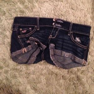 denim shorts (reserved)
