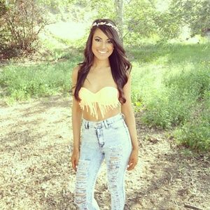 Distressed Light Blue Jeans