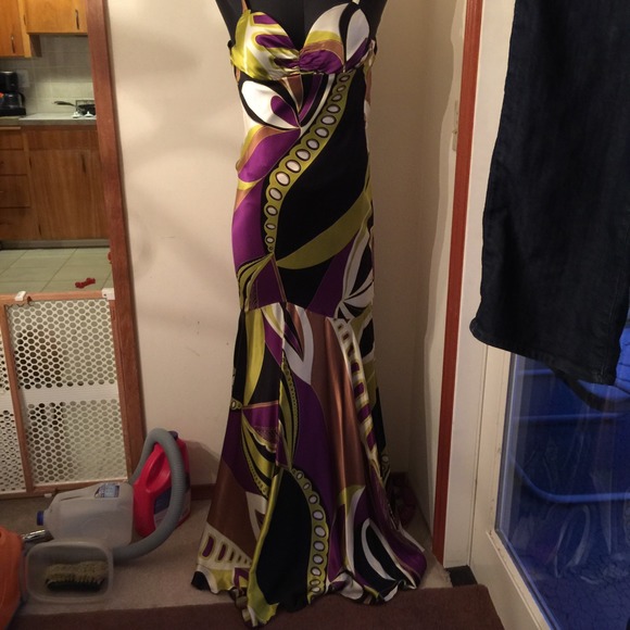 Formal dress NWT from cache - Picture 2 of 4