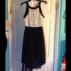 Black and white high-lo dress
