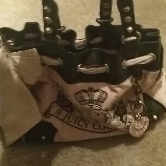SOLD!!!!Authentic Juicy Couture