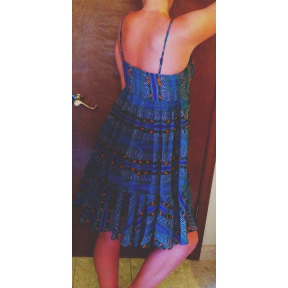 🌿NEW BB Dakota Print Dress - Picture 4 of 4