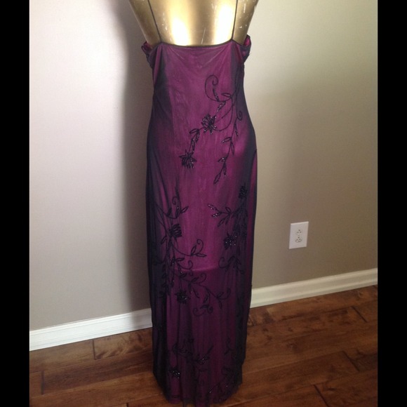 Dress - Picture 2 of 3