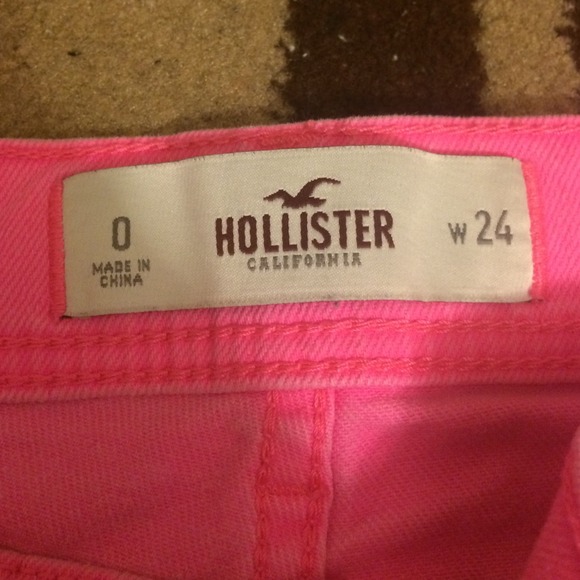 ❤️traded❤️ Hollister Neon Pink Jean Shorts - Picture 3 of 3
