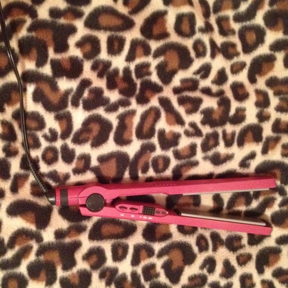 hair straightener