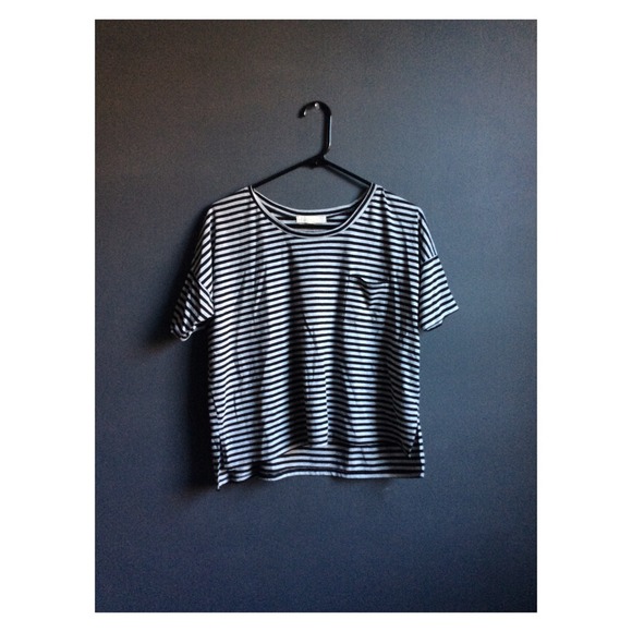 🚛MOVING SALE🚛 f21 striped tee