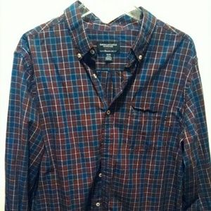 American Eagle mens plaid shirt