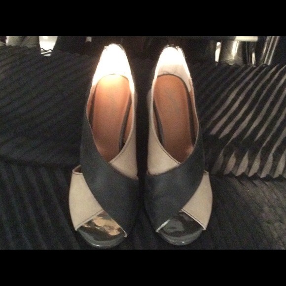 Seychelles shoes