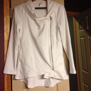 Sporty white jacket