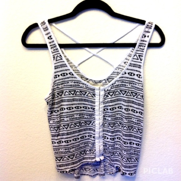 Billabong Tops - Flash Sale ⚡️  Billabong Tribal Tank