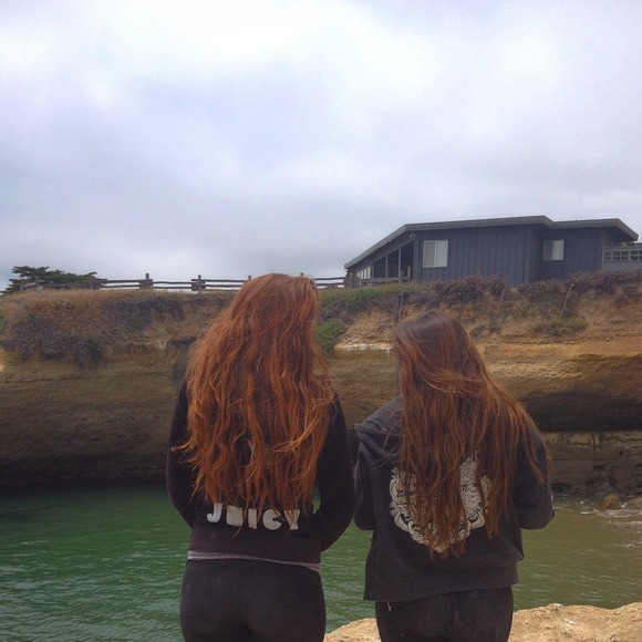 MEET YOUR SELLER ❤️ - Picture 2 of 4