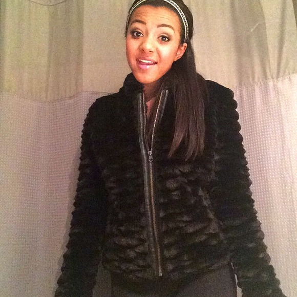 Bebe faux fur jacket - Picture 3 of 3